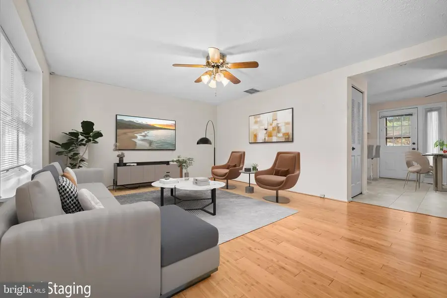 19231 Warrior Brook Dr, Germantown, MD 20874 - Image #3