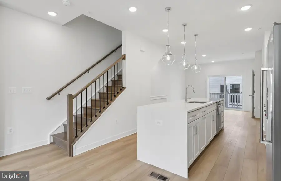 3057 Nina Clarke Dr, Rockville, MD 20850 - Image #3