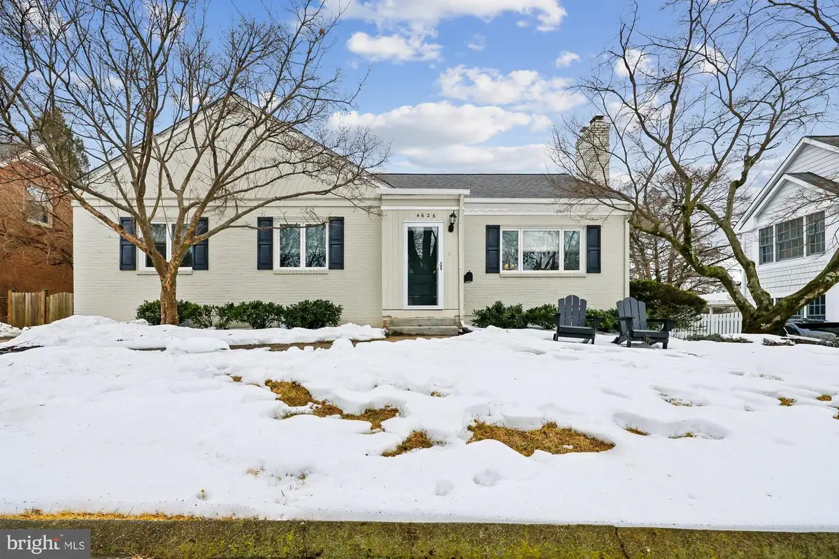 4626 Woodfield Rd, Bethesda, MD 20814 - #1