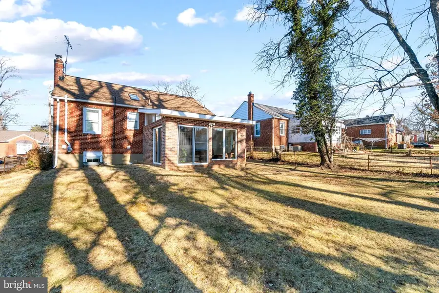 2612 Elmont St, Silver Spring, MD 20902 - Image #3