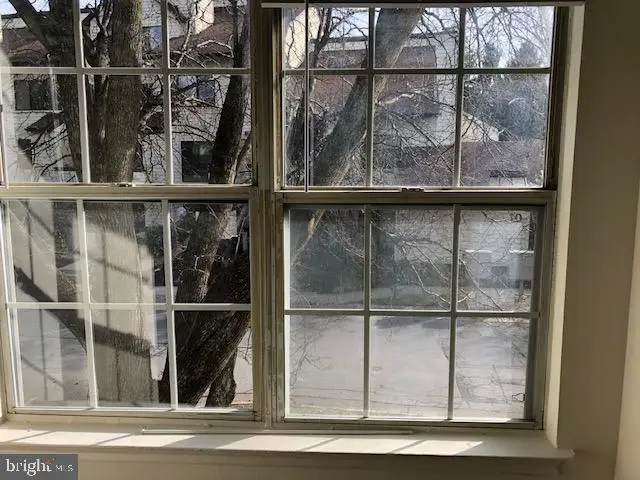 18535 Boysenberry Dr #220, Gaithersburg, MD 20879 - Image #2