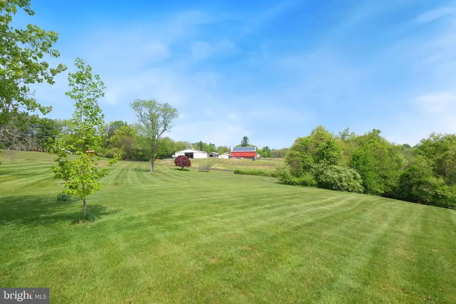 22301 Flintridge Dr, Brookeville, MD 20833 - #3