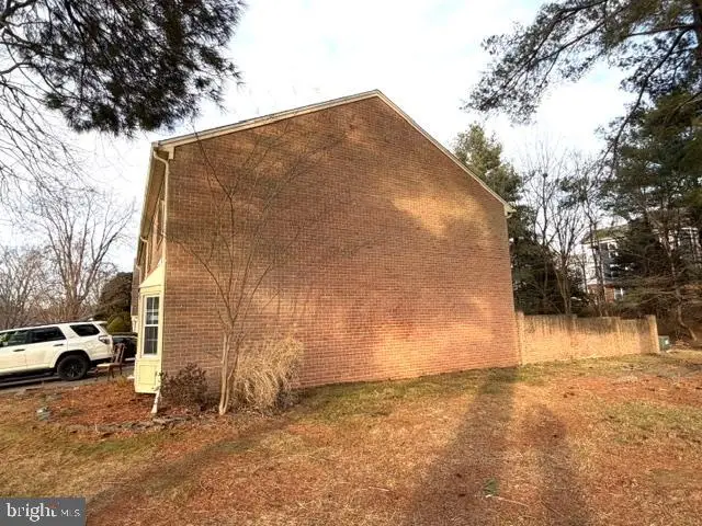 20101 Waringwood Way, Gaithersburg, MD 20886 - Image #3