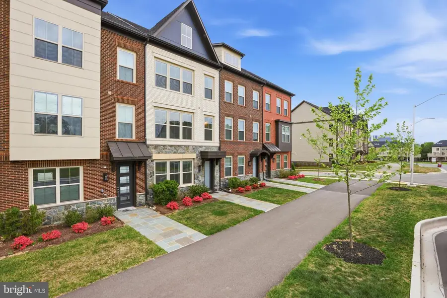 11105 Medical Center Dr, Rockville, MD 20850 - #2