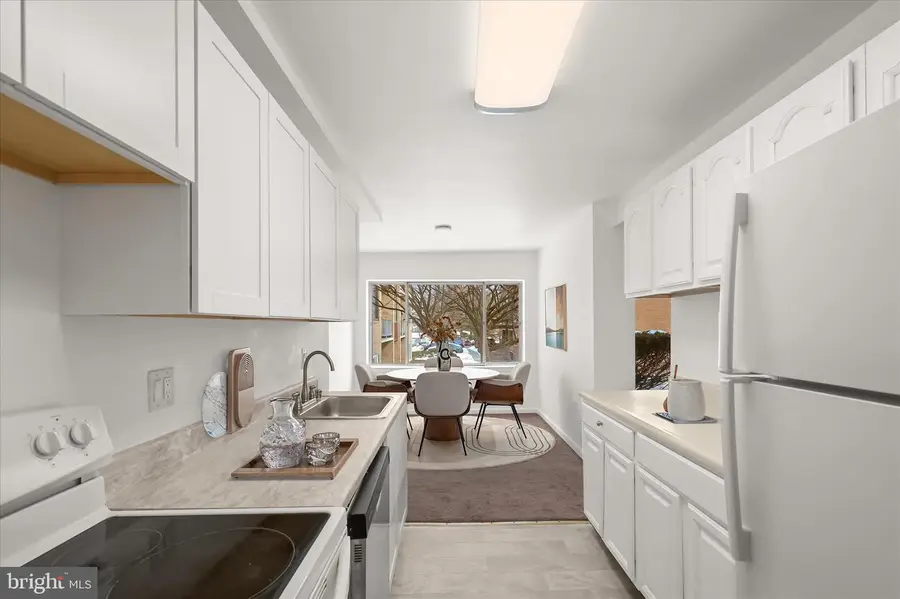 416 Girard St #t2, Gaithersburg, MD 20877 - Image #3