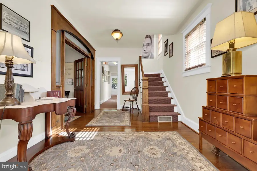 1 Montgomery Ave, Gaithersburg, MD 20877 - Image #2