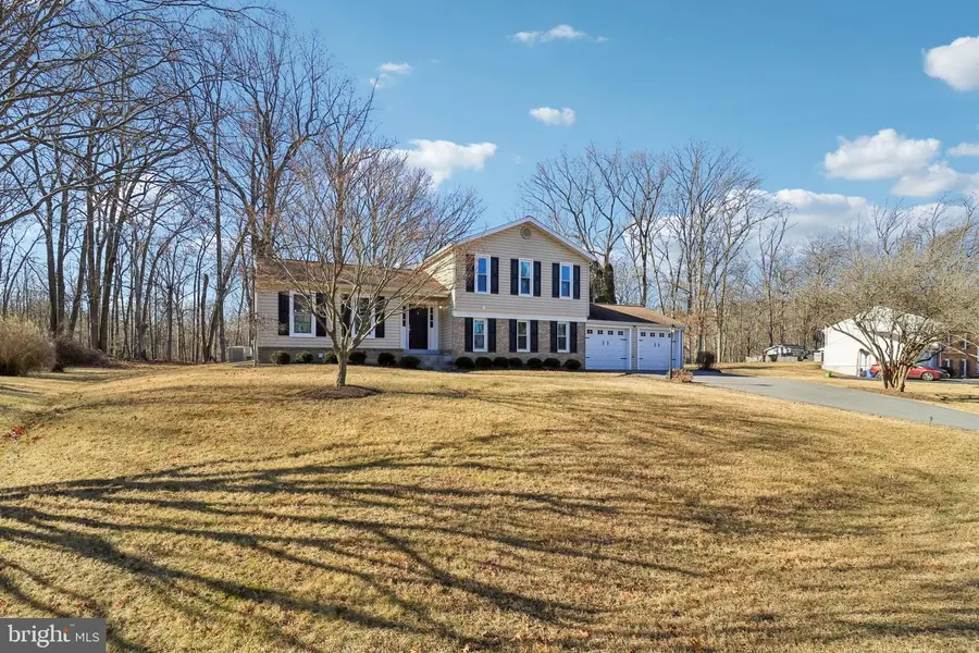 16920 Glen Oak Run, Rockville, MD 20855 - Image #3