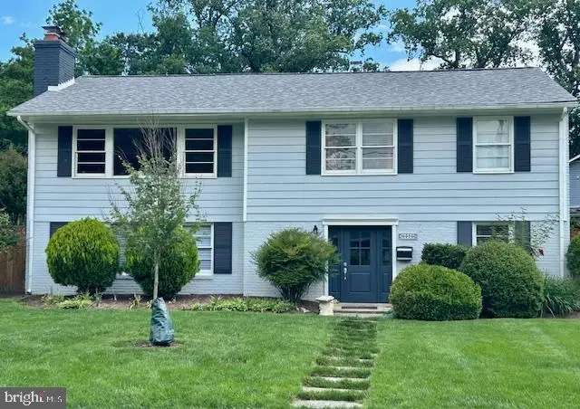 6315 Haviland Dr, Bethesda, MD 20817 - Image #2