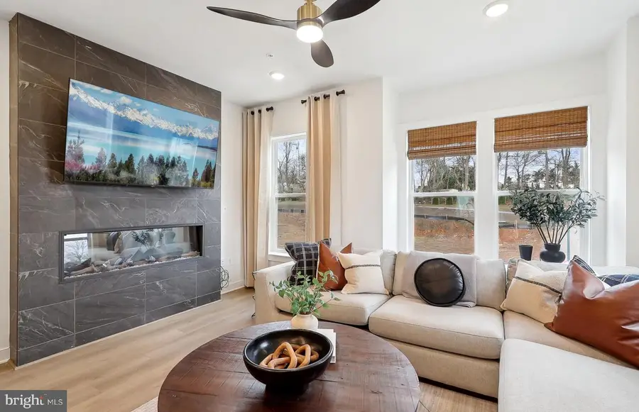 3013 Nina Clarke Dr, Rockville, MD 20850 - Image #3