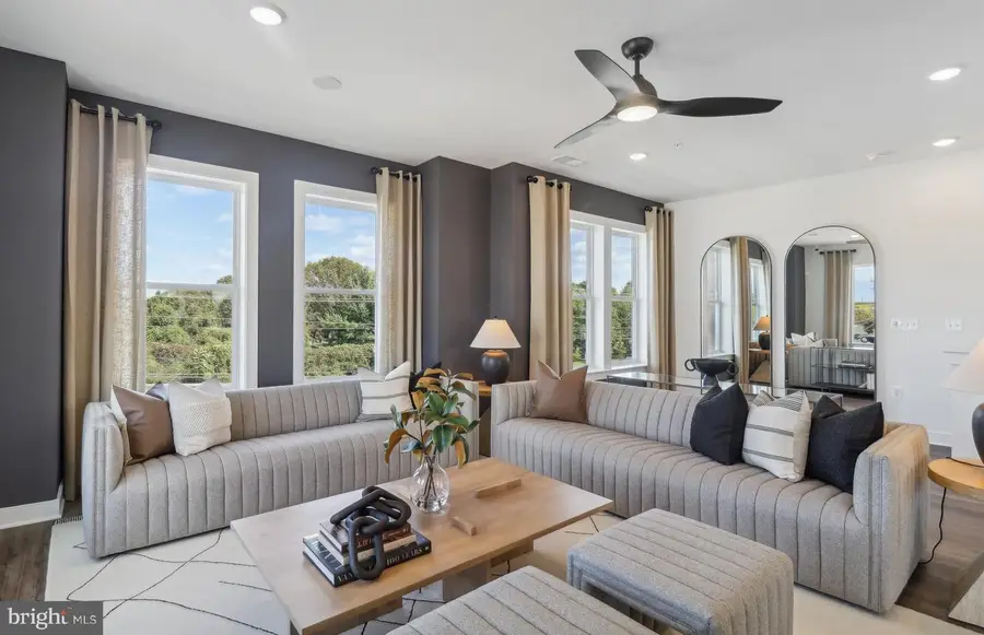 2047 Henson Norris St, Rockville, MD 20850 - Image #3