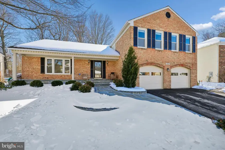 13647 Spinning Wheel Dr, Germantown, MD 20874 - Image #2