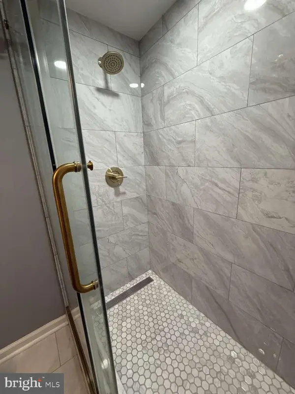 19625 Gunners Branch Rd #f, GERMANTOWN, MD 20876