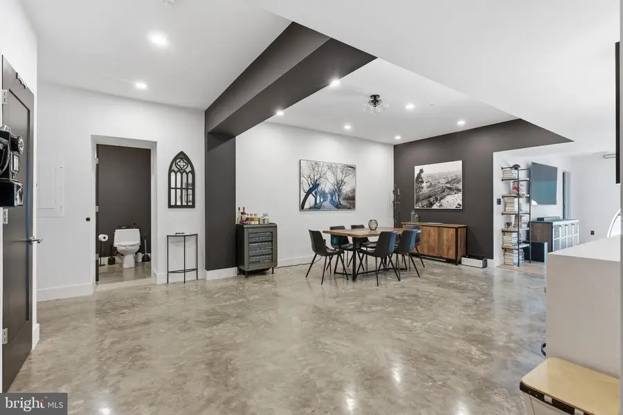 2701 Hume Dr #400, Silver Spring, MD 20910 - Image #3