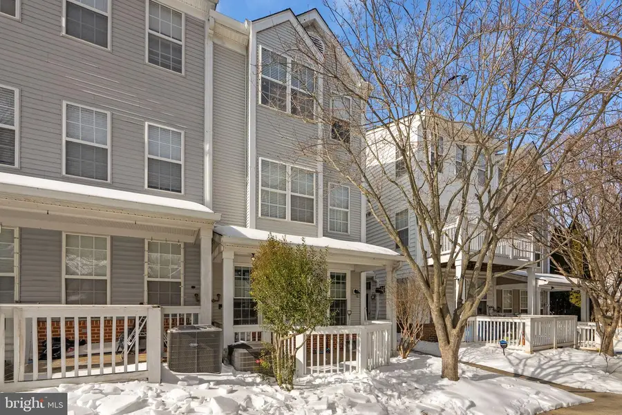 12 Crusader Ct, Germantown, MD 20874 - Image #3