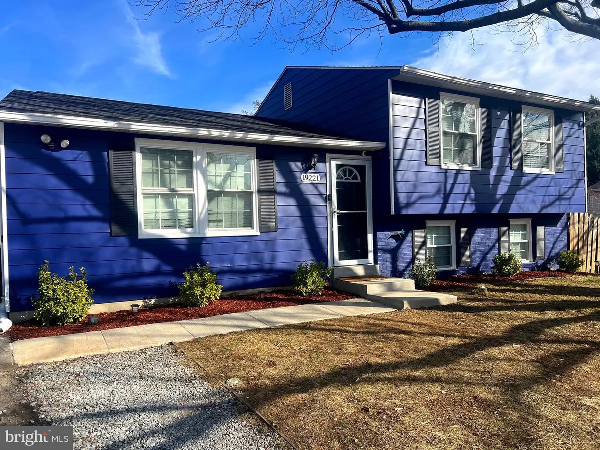 19221 Staleybridge Rd, Germantown, MD 20876 - Image #1