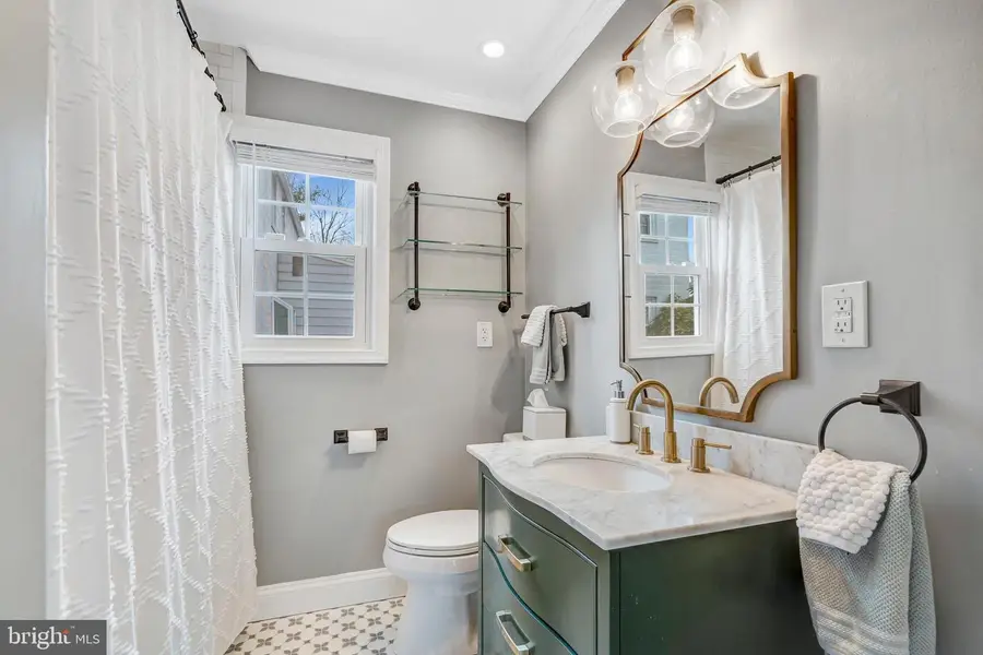 10001 Big Rock Rd, Silver Spring, MD 20901 - #3