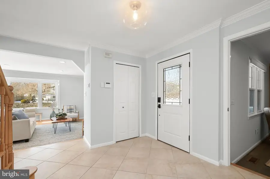 11601 Bedfordshire Ave, Potomac, MD 20854 - #3