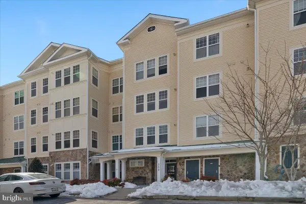 300 High Gables Dr #407, GAITHERSBURG, MD 20878