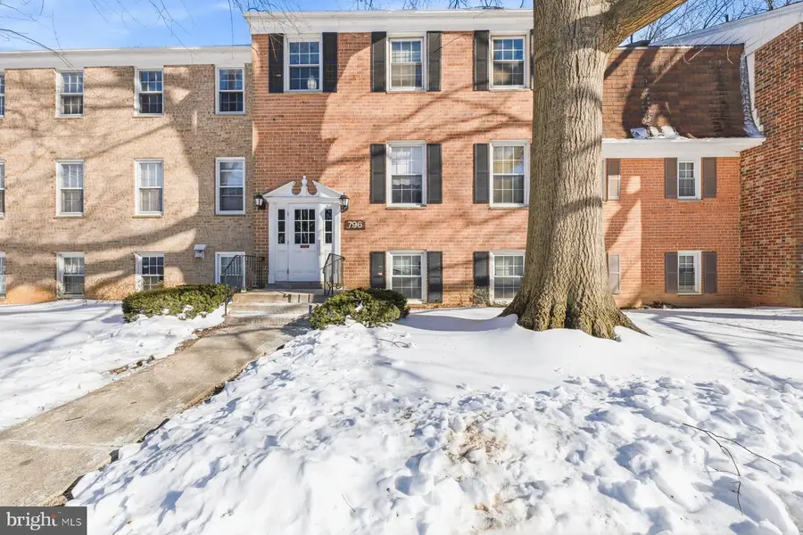 796 Quince Orchard Blvd #201, Gaithersburg, MD 20878 - Image #2