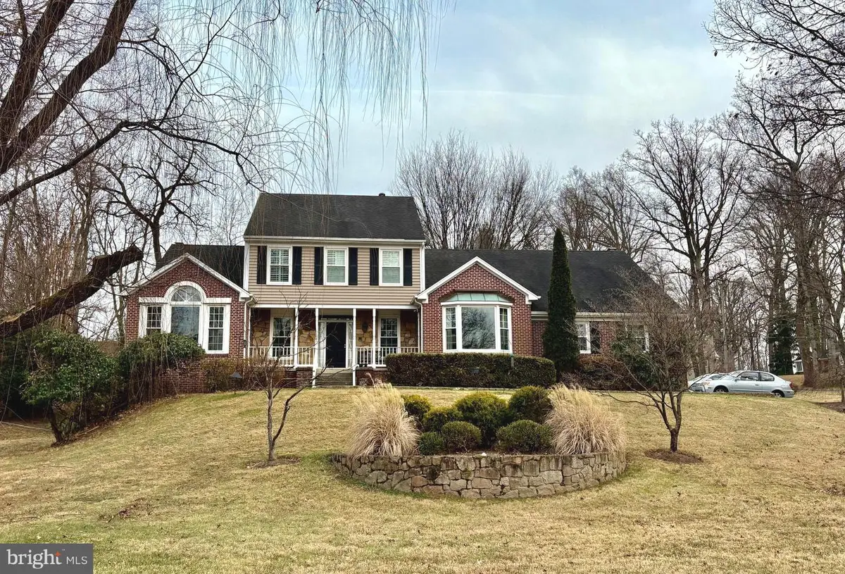 14911 Carrolton Rd, Rockville, MD 20853 - #1