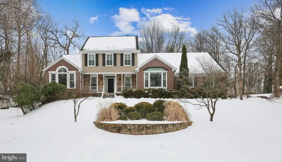 14911 Carrolton Rd, Rockville, MD 20853 - #2