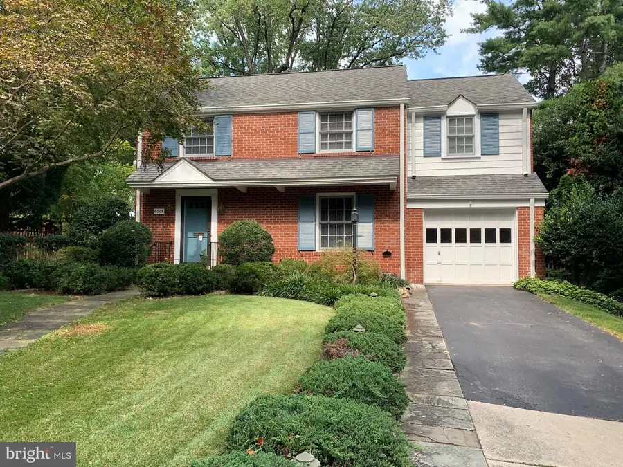 6005 Corbin Rd, Bethesda, MD 20816 - #2