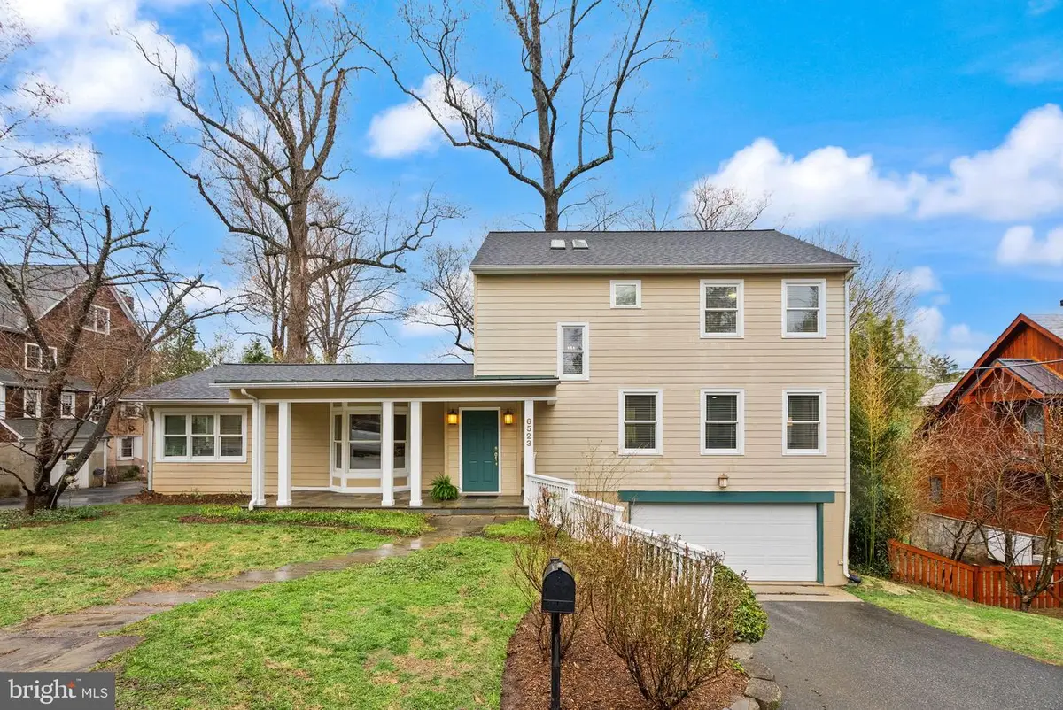 6523 79th Pl, Cabin John, MD 20818 - #1