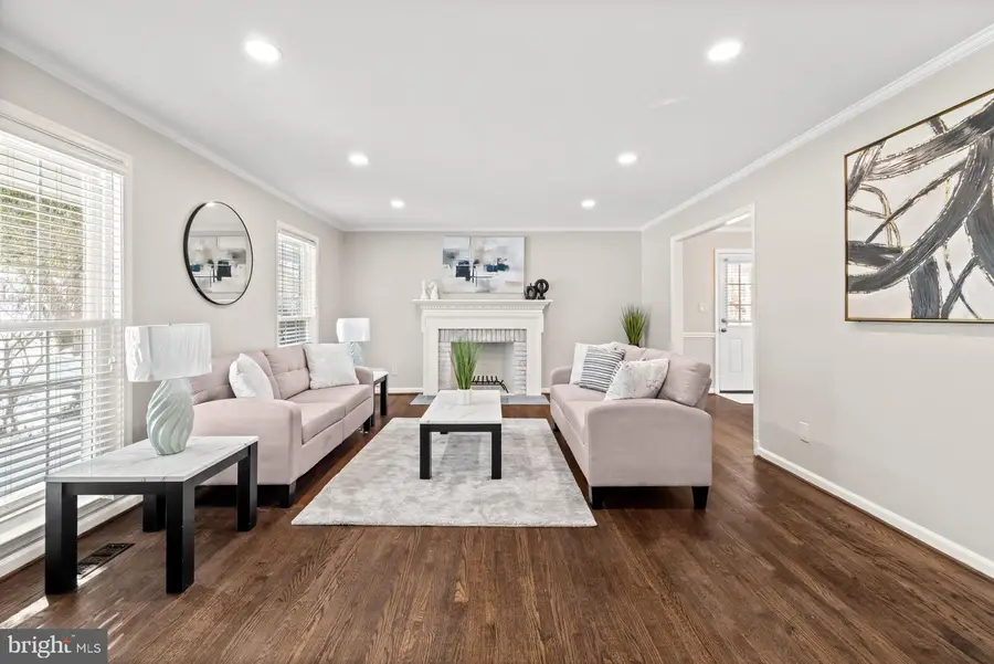 14212 Northwyn Dr, Silver Spring, MD 20904 - #3