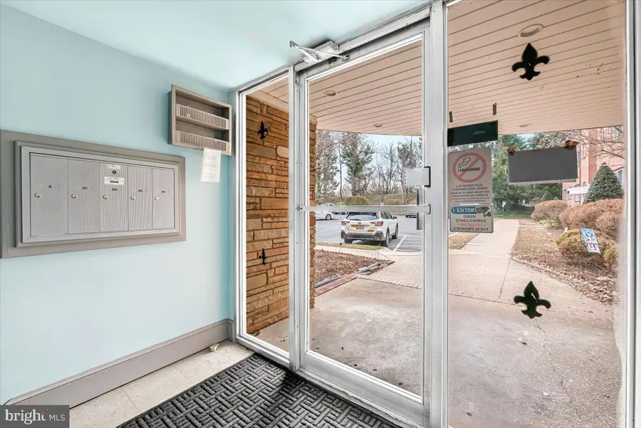 9734 Glen Ave #201-97, Silver Spring, MD 20910 - #2