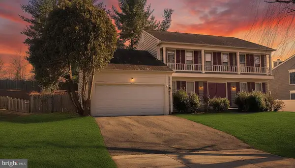 17041 Catalpa Ct, ROCKVILLE, MD 20855