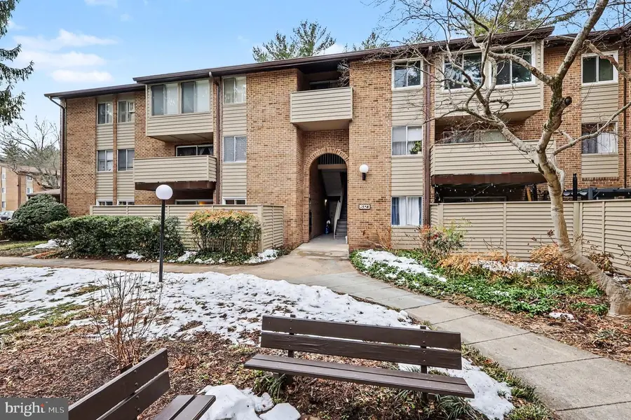 19323 Club House Rd #304, Montgomery Village, MD 20886 - #2