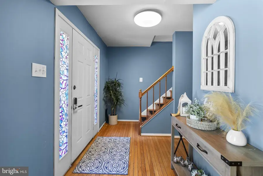 18723 Capella Ln, Gaithersburg, MD 20877 - #2