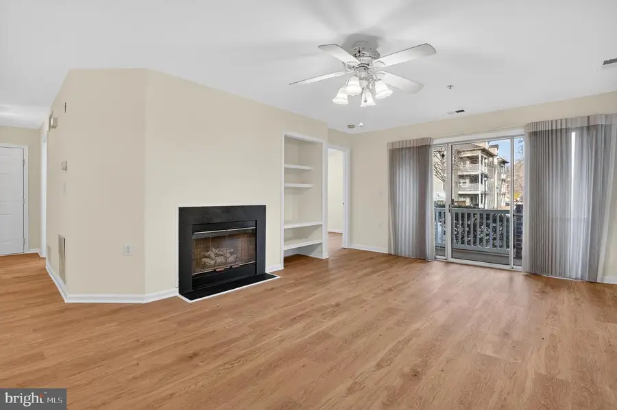 18101 Cloppers Mill Ter, Germantown, MD 20874 - #2