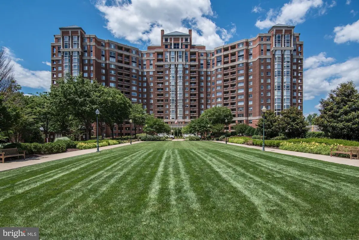5809 Nicholson Ln #903, North Bethesda, MD 20852 - #1