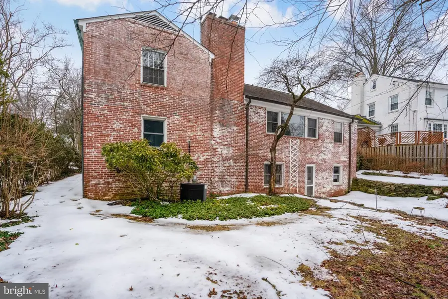 7408 Wyndale Ln, Chevy Chase, MD 20815 - #3