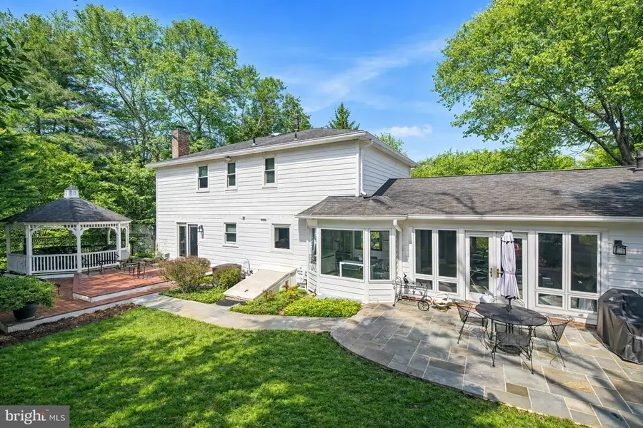 9632 Trailridge Ter, Potomac, MD 20854 - #2