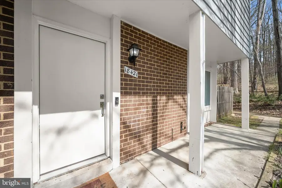 18421 Allspice Dr, Germantown, MD 20874 - #2