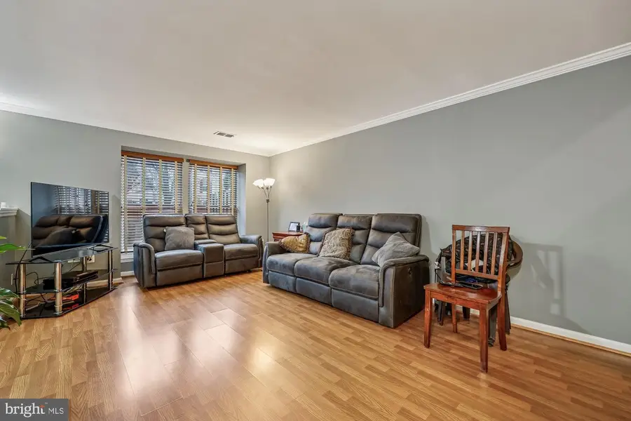 19822 Larentia Dr, Germantown, MD 20874 - #3