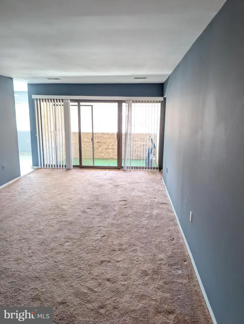 433 Christopher Ave #34, Gaithersburg, MD 20879 - #2