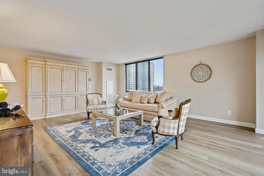 5225 Pooks Hill Rd #629s, Bethesda, MD 20814 - #3