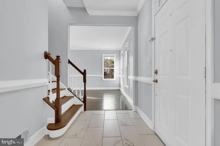 9707 Meggs Point Pl, Gaithersburg, MD 20886 - #3