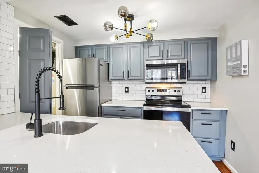 9717 Hellingly Place #48, Gaithersburg, MD 20886 - #2