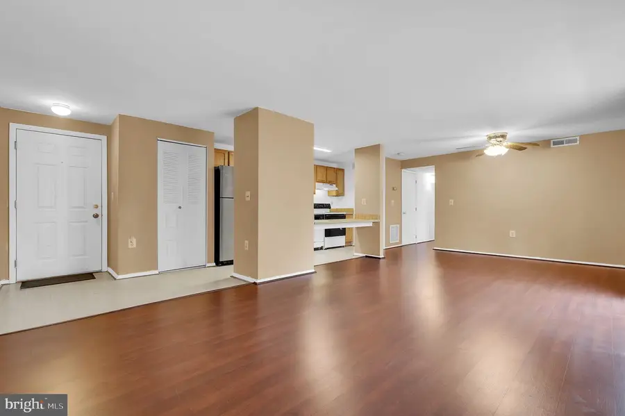 19625 Gunners Branch Rd #932, Germantown, MD 20876 - #3