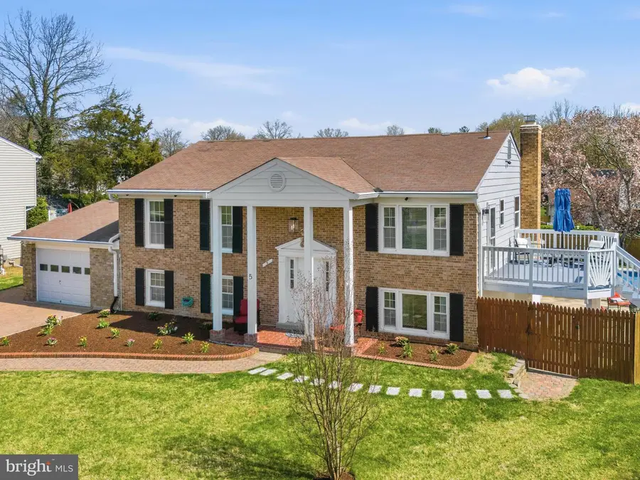 5 Coatbridge Ct, Olney, MD 20832 - #2