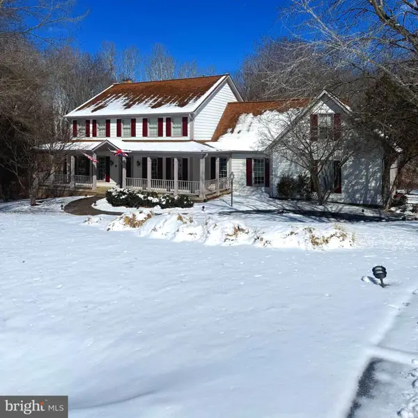 22109 Creekview Dr, GAITHERSBURG, MD 20882