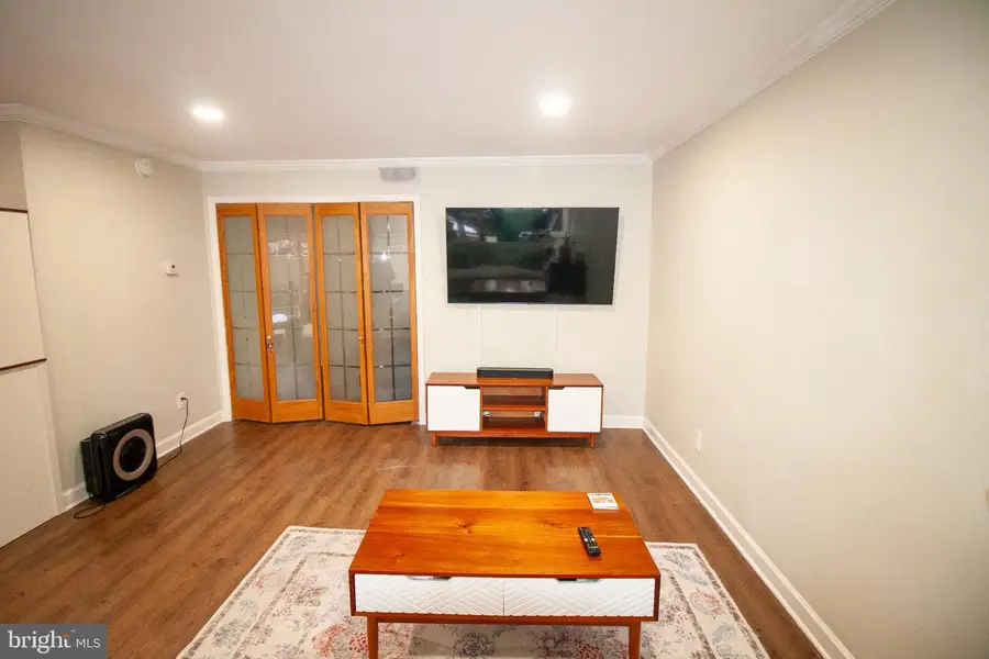 7548 Spring Lake Dr #a, Bethesda, MD 20817 - #3