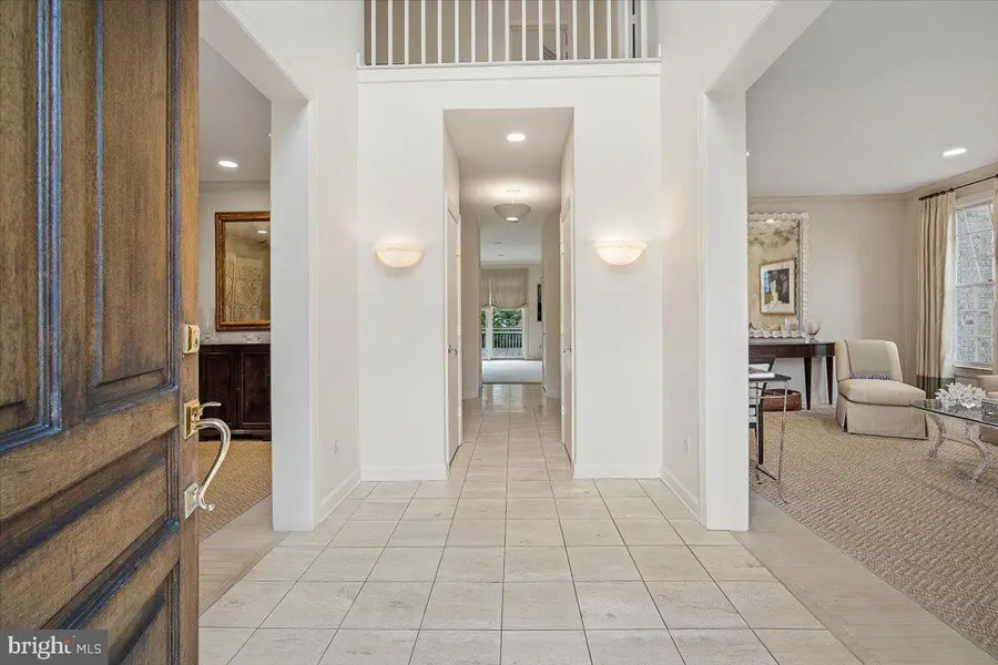 10409 Democracy Ln, Potomac, MD 20854 - #2