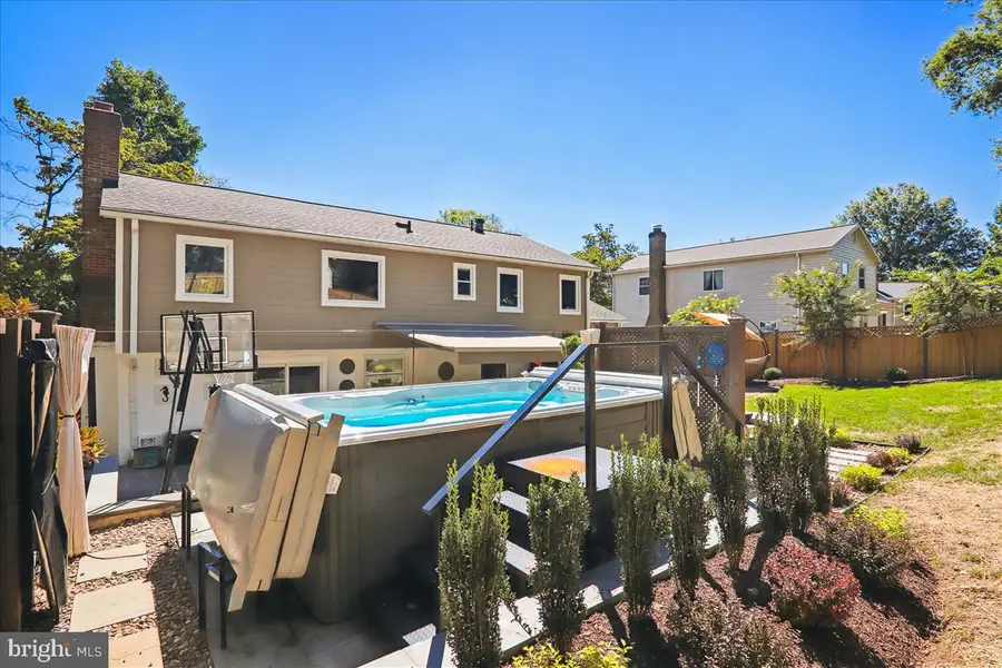 15208 Bunchberry Ct, North Potomac, MD 20878 - #3