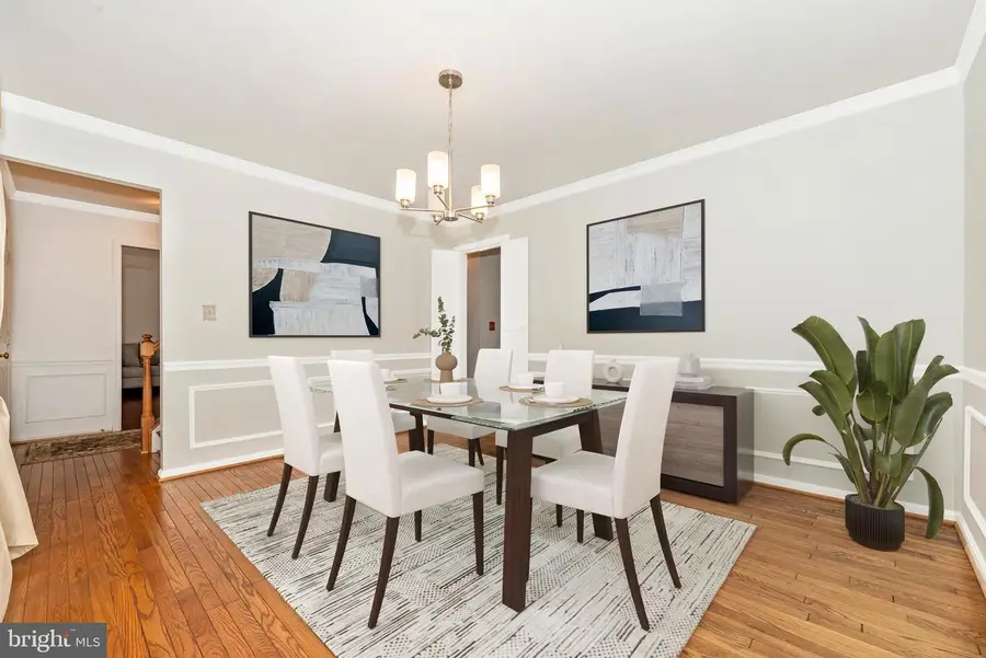 25304 Clearwater Dr, Damascus, MD 20872 - #2