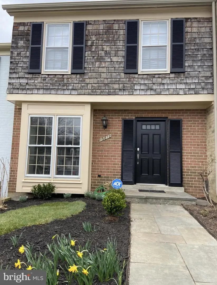 19812 Billings Ct, Gaithersburg, MD 20886 - #1